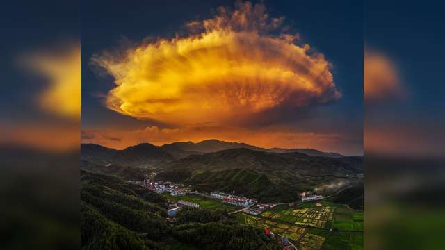 《山村祥云》2025-08-04，万载县仙源乡，难得一见的云彩。